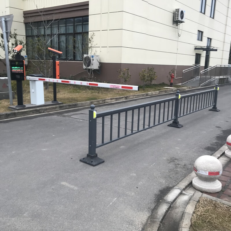 围墙栅栏铁艺护栏，你选对了吗？